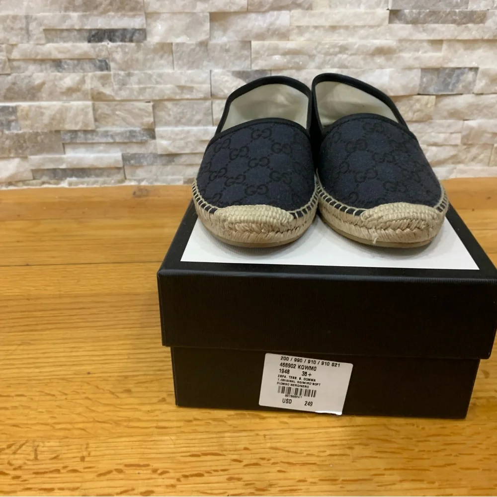 Gucci GG Canvas & Leather Espadrille size 35